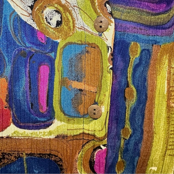 Women’s Graphic Print Sleeveless Button-up Shirt By Timbuktu Size Medium - Picture 4 of 6